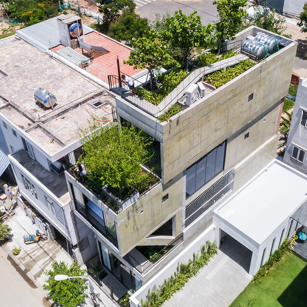 The Concrete House 01