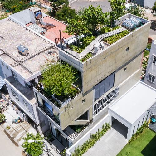 The Concrete House 01