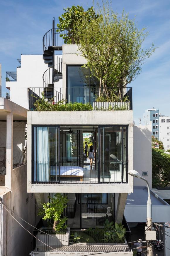 The Concrete House 01