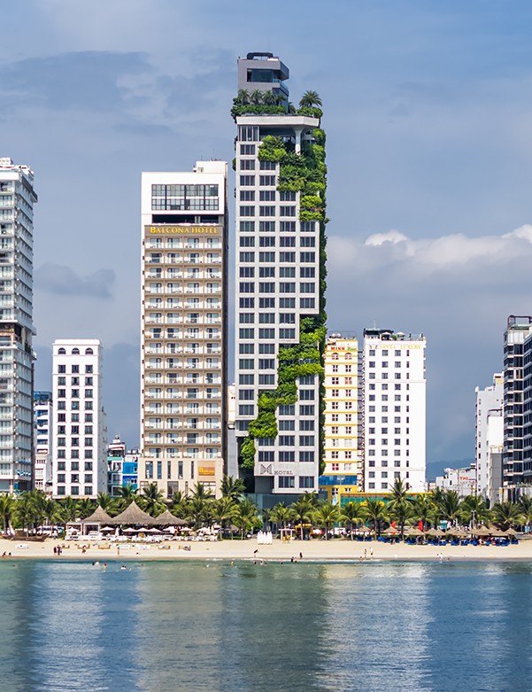 M Garden City Hotel